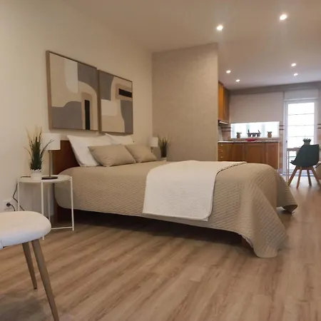 Feriehus Modern, Spacious And Quiet Private In - Near Funicular