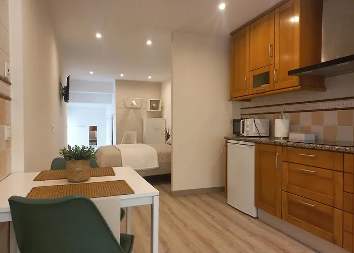 Ferienhaus Modern, Spacious And Quiet Private In - Near Funicular